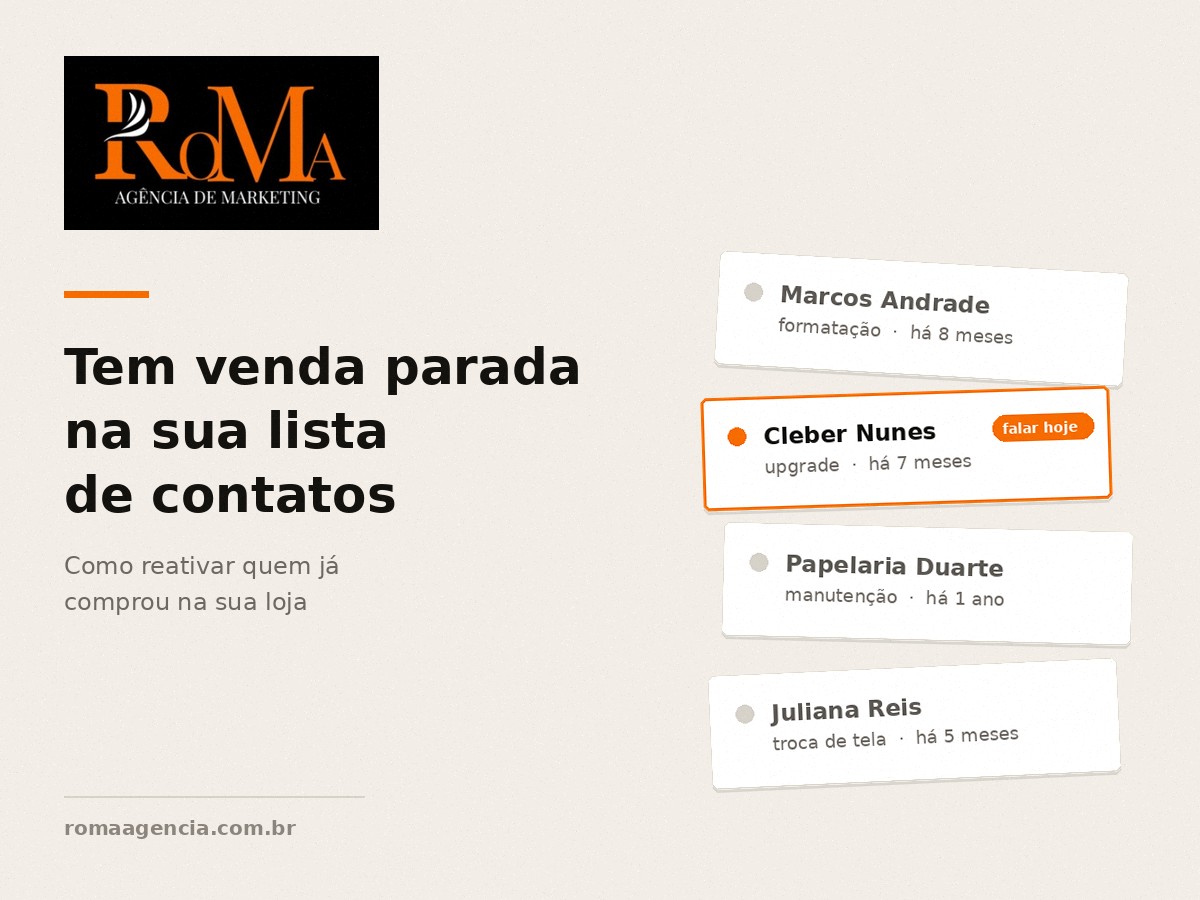Fichas de clientes antigos de uma loja de informática, uma delas marcada para reativação